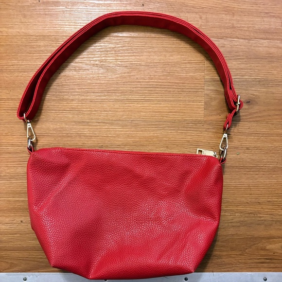 bcbg paris red faux vegan leather red tote bag crossbody purse Sm stain inside - Picture 10 of 16